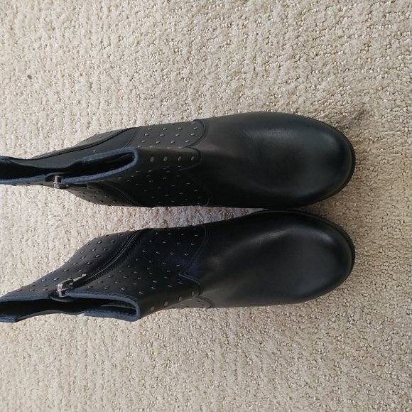 new sorel Joan of arctic Chelsea Studs boots 7 38 - Picture 2 of 4